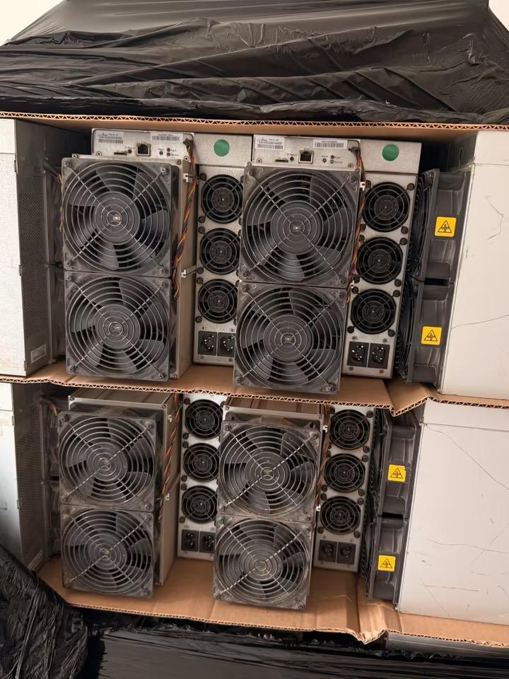 Used Antminer S19k Pro – stock in Bavaria, Germany